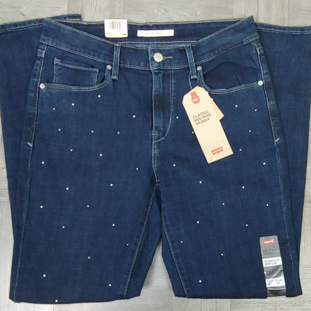 NWT Levi's Classic Mid-Rise Skinny Stud Jeans